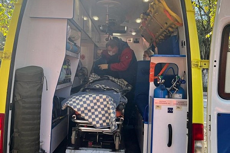 Сегодня День фельдшера. День тех, кто ежедневно, ежечасно несет службу во имя спасения человеческих жизней и сохранения здоровья каждого из нас