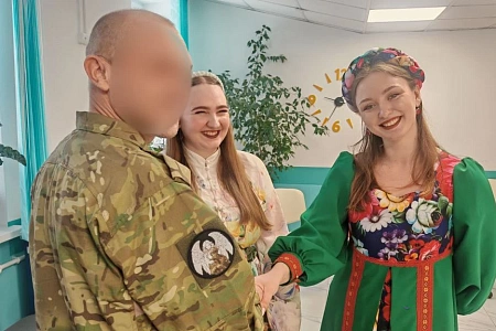 В ГНЦ ФМБЦ им.А.И.Бурназяна ФМБА России прошли праздничные мероприятия ко Дню защитника Отечества