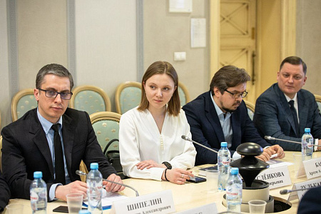 В Общественной палате обсудили проблемы молодых ученых