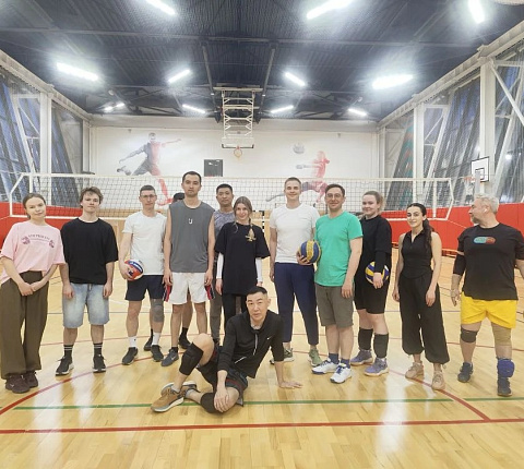 Ординаторы, аспиранты и сотрудники МБУ ИНО ГНЦ ФМБЦ им. А. И. Бурназяна ФМБА России приняли активное участие во Всемирном дне физической активности