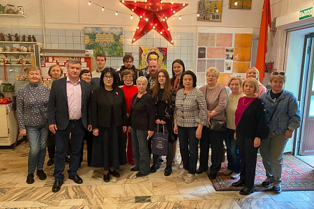 При поддержке музея ФМБЦ им.А.И.Бурназяна ФМБА России прошел культурно-научный калейдоскоп, приуроченный к Международному дню музеев