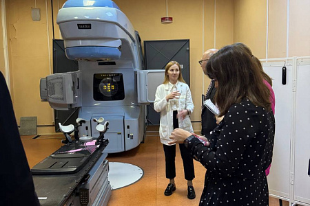 Делегация экспертов из  МАГАТЭ посетила с рабочим визитом ФМБЦ им.А.И. Бурназяна