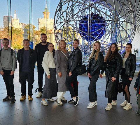 Ординаторы МБУ ИНО посетили павильон «АТОМ» на ВДНХ