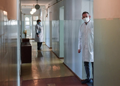 Путин напомнил об обещании проиндексировать зарплаты бюджетникам и пенсии