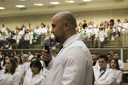 Вероника Скворцова поздравила с Днем знаний ординаторов и студентов ФМБЦ им.А.И. Бурназяна