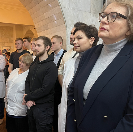 В ФМБЦ им.А.И. Бурназяна ФМБА России состоялось торжественное открытие мемориальной доски в честь 100-летия со дня рождения великого ученого-радиолога Ангелины Гуськовой