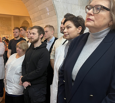 В ФМБЦ им.А.И. Бурназяна ФМБА России состоялось торжественное открытие мемориальной доски в честь 100-летия со дня рождения великого ученого-радиолога Ангелины Гуськовой