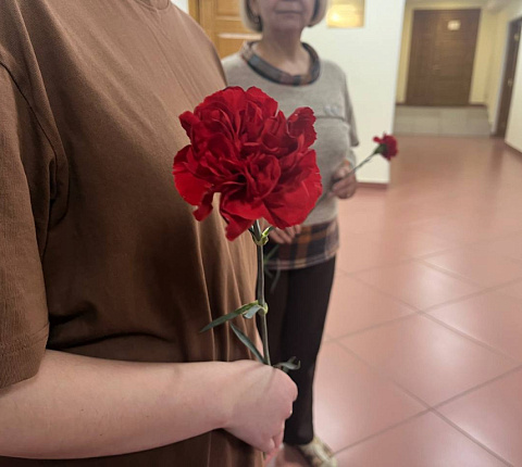 Сотрудники ФМБЦ им.А.И. Бурназяна почтили память ветеранов Великой Отечественной войны