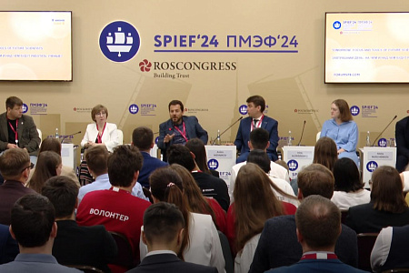 Молодежный Совет ЦФО ФМБА России на ПМЭФ - 2024