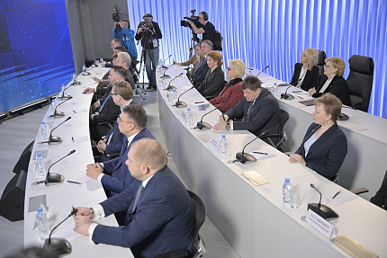 Татьяна Голикова и Вероника Скворцова открыли Головной референсный центр промышленной медицины в наукограде Дубна и 9 центров промышленной медицины ФМБА России