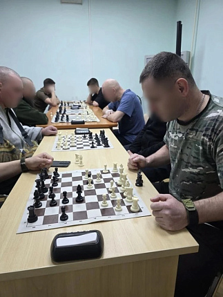Ход конём к восстановлению: как шахматы помогают нашим защитникам возвращать равновесие  Служба психологической помощи ФМБЦ им. А.И. Бурназяна продолжает внедрять современные и бережные подходы к поддержанию психоэмоционального состояния наших защитников
