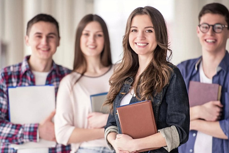 Минобрнауки рассмотрит запрос об индексации стипендий до уровня МРОТ