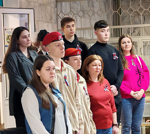 В ФМБЦ им.А.И. Бурназяна прошел творческий вечер, приуроченный ко Дню защитника Отечества