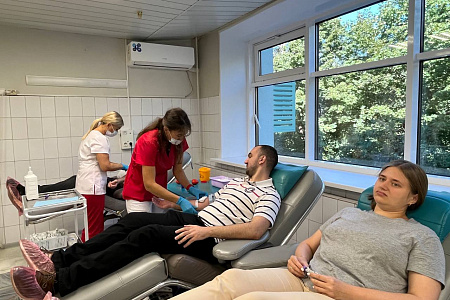 По зову сердца и крови