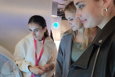 Ординаторы МБУ ИНО посетили павильон «АТОМ» на ВДНХ