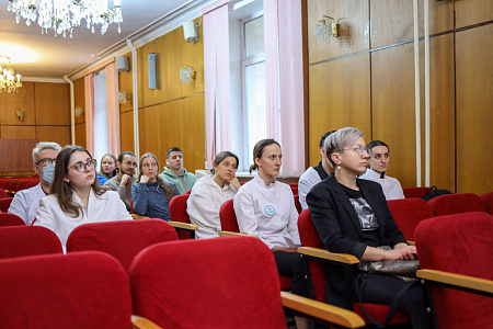 В ГНЦ ФМБЦ им.А.И.Бурназяна ФМБА России состоялся конкурс научных докладов «Голос профессии»