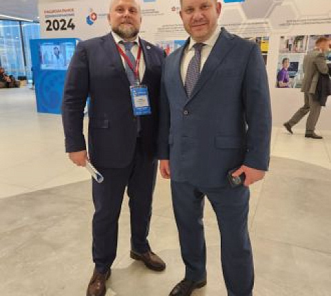 Генеральный директор ГНЦ ФМБЦ им.А.И. Бурназяна Александр Самойлов на Всероссийском конгрессе «Национальное здравоохранение-2024»