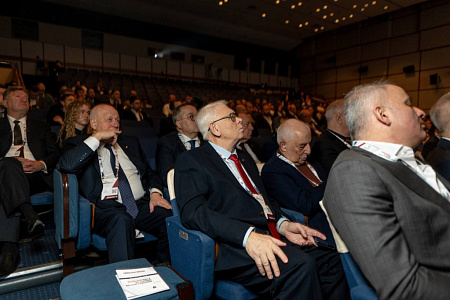 В Москве открылся Форум «Инновации в хирургии, онкохирургии и трансплантологии»