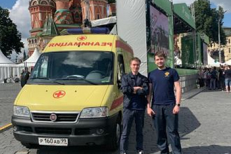 В Москве прошёл благотворительный забег «Бегущие сердца»