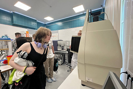 Участники Всероссийского конкурса "Большая перемена" посетили Центр биомедицинских и аддитивных технологий