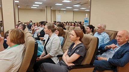 Окружной центр ГНЦ ФМБЦ им. А.И. Бурназяна ФМБА России организовал встречу по вопросам развития волонтёрского сопровождения и расширения регистра доноров костного мозга