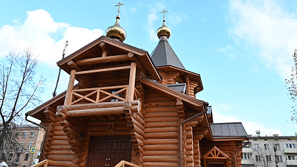Освящение колоколов больничного храмового корпуса