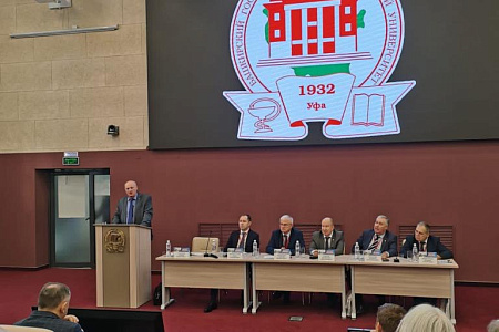 В Уфе прошла научно-практическая конференция «Актуальные вопросы внедрения инновационных технологий в практику скорой медицинской помощи»