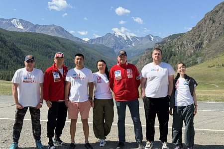 Врачи ФМБЦ им.А.И. Бурназяна в составе сводной команды ФМБА России обеспечили медицинский контроль участников ралли-рейда «Шелковый путь»