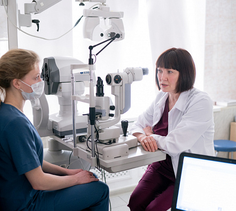 ФМБЦ им.А.И. Бурназяна ФМБА России поздравляет с Днем медицинского работника!