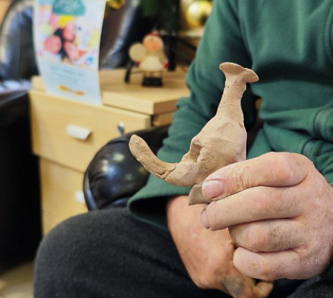 В ФМБЦ им.А.И. Бурназяна ФМБА России для военнослужащих прошел мастер-класс по лепке из глины