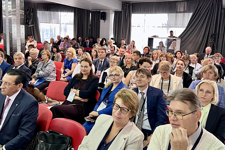 Сотрудники ФМБЦ им.А.И.Бурназяна приняли участие в Российском Национальном Конгрессе «Профессия и здоровье»