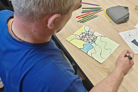 Специалисты ФМБЦ им.А.И. Бурназяна и «Лисена Арт» провели арт-терапию для военнослужащих