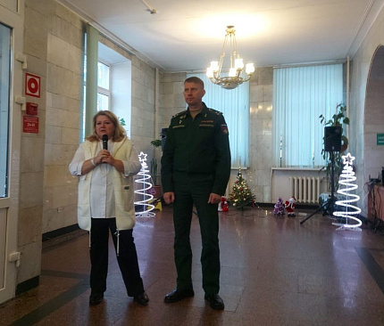 В ФМБЦ им.А.И. Бурназяна состоялся праздничный концерт для военнослужащих