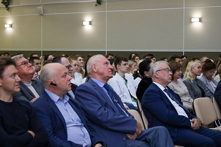 В Медико-биологическом университете инноваций и непрерывного образования ГНЦ ФМБЦ им.А.И. Бурназяна ФМБА России  состоялся День знаний для ординаторов первого года обучения