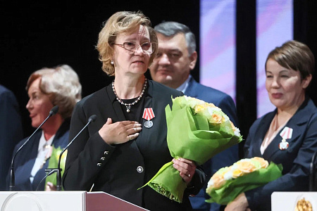 Владимир Путин вручил государственные награды сотрудникам ФГБУ ГНЦ ФМБЦ им.А.И.Бурназяна ФМБА России