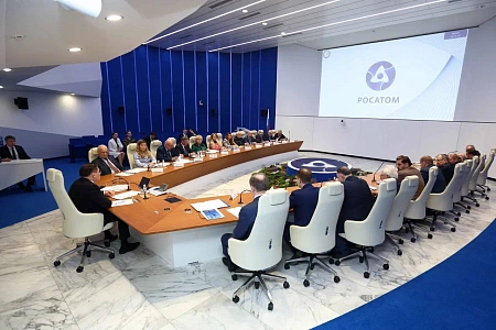 Генеральный директор ГНЦ ФМБЦ им.А.И. Бурназяна ФМБА России Александр Самойлов принял участие в заседании Общественного совета Госкорпорации «Росатом»