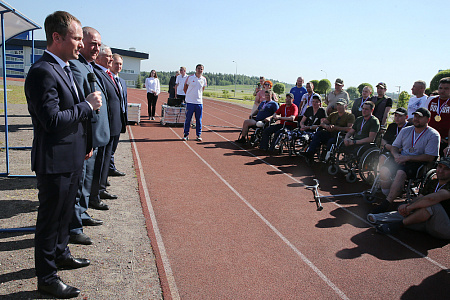 Сотрудники ФМБЦ им.А.И. Бурназяна продемонстрировали разработанный комплекс упражнений для военнослужащих в рамках Паралимпийского урока