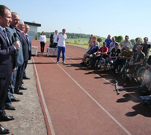 Сотрудники ФМБЦ им.А.И. Бурназяна продемонстрировали разработанный комплекс упражнений для военнослужащих в рамках Паралимпийского урока