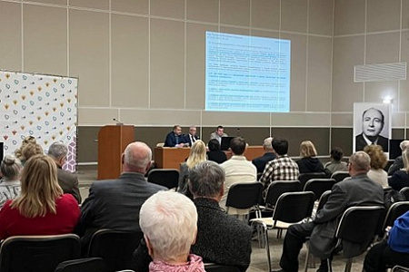 Встреча генерального директора Центра, члена-корреспондента РАН А.С. Самойлова с научным коллективом