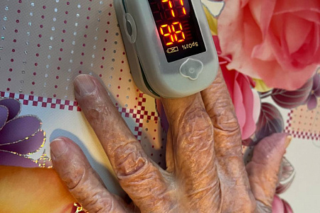 Специалисты ФМБЦ им.А.И. Бурназяна ФМБА России провели диспансеризацию ветерана Великой Отечественной войны