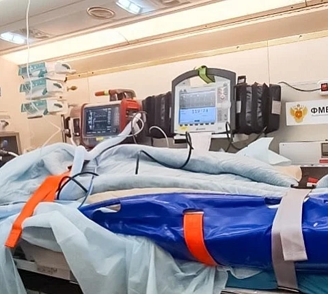 Центр санитарной авиации и СМП ГНЦ ФМБЦ им.А.И.Бурназяна ФМБА России доставил в Москву 14-летнего ребенка с тяжелой сочетанной травмой после падения с 10-го этажа