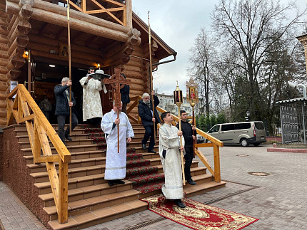 Григорий, митрополит Воскресенский, совершил Великое освящение больничного храмового корпуса ФМБЦ им. А.И. Бурназяна ФМБА России