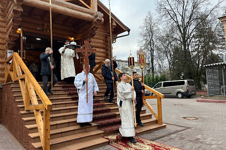 Григорий, митрополит Воскресенский, совершил Великое освящение больничного храмового корпуса ФМБЦ им. А.И. Бурназяна ФМБА России