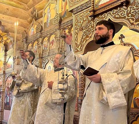 Григорий, митрополит Воскресенский, совершил Великое освящение больничного храмового корпуса ФМБЦ им. А.И. Бурназяна ФМБА России