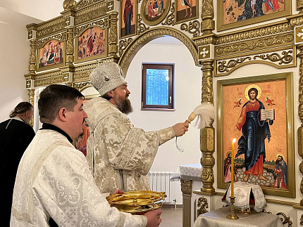 Григорий, митрополит Воскресенский, совершил Великое освящение больничного храмового корпуса ФМБЦ им. А.И. Бурназяна ФМБА России